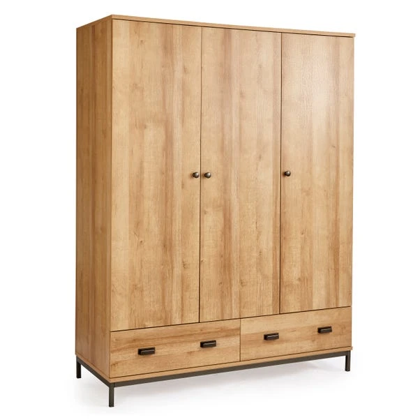 Dunelm Fulton Triple Wardrobe 3 Dunelm Fulton Triple Wardrobe - Image 3